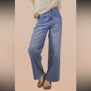 Frayed Detail Washed Denim Wide-Leg Pants